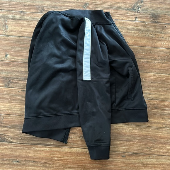 Nike Boy's Tricot jaket age 4 - 5 - Picture 4 of 6